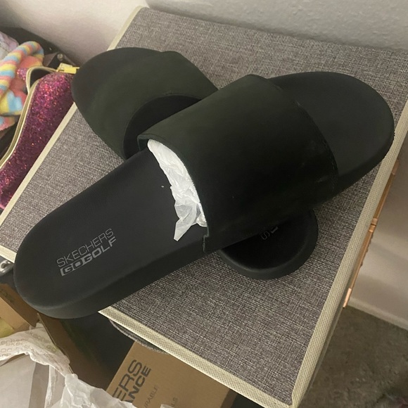 Mens go golf skechers sandals size 8 brand new never worn - Picture 2 of 3